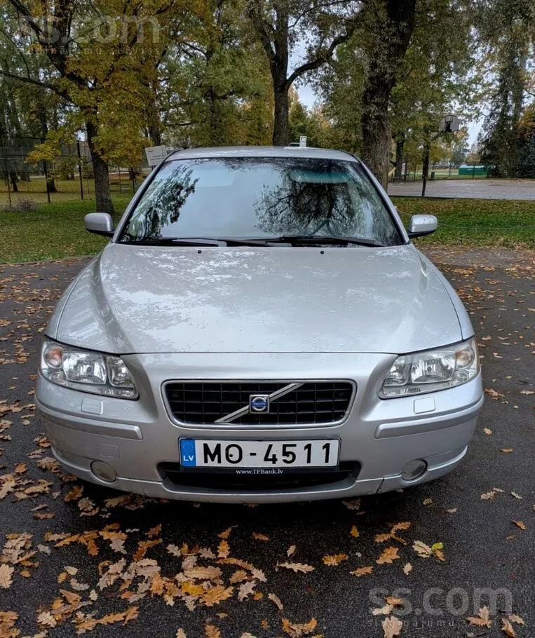 Volvo S60 2005 photo 2