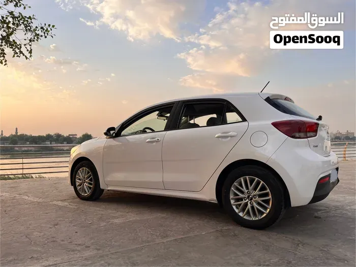 Kia Rio 2019 photo 2