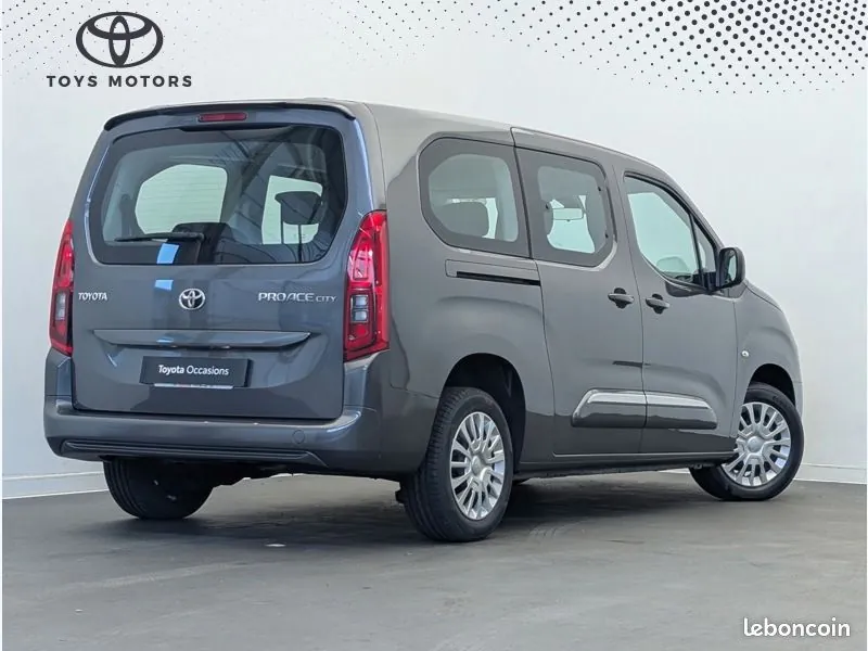 Toyota Proace City Verso 2024 photo 4