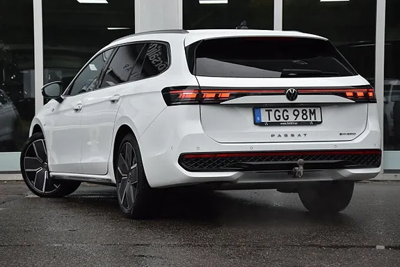 Volkswagen Passat 2025 photo 5