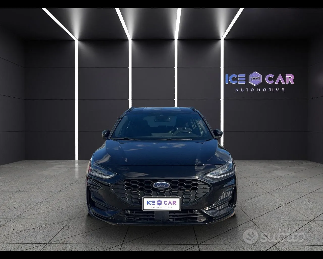 Ford Focus 2023 photo 2
