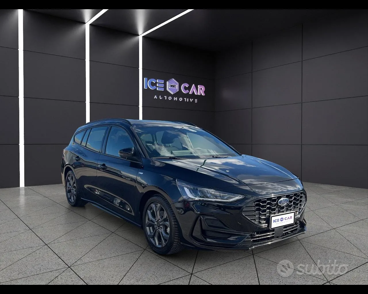 Ford Focus 2023 photo 3