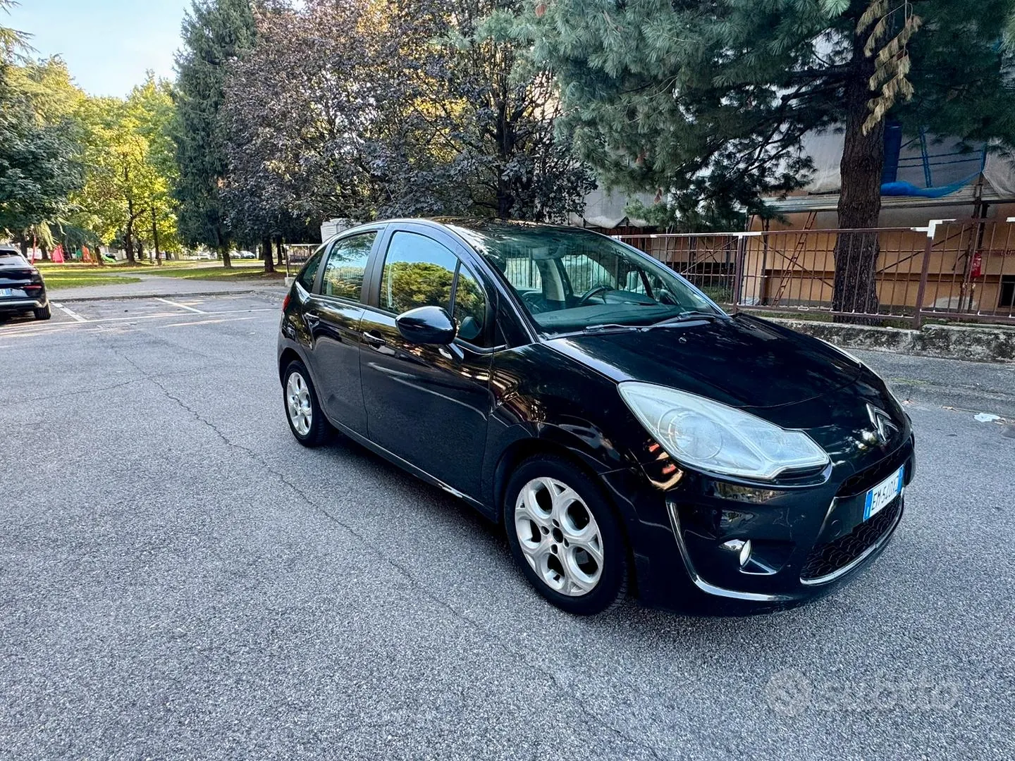 Citroen C3 2012 photo 2