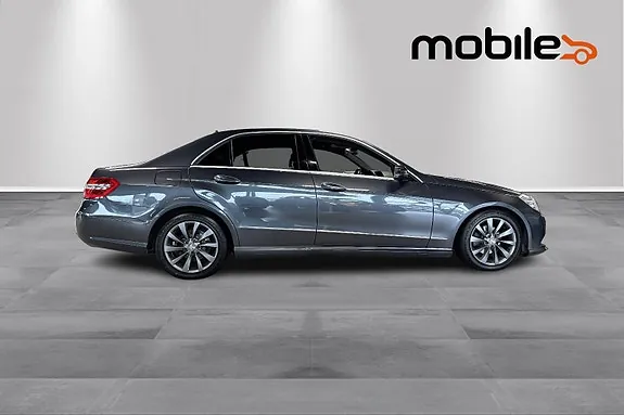 Mercedes-Benz E220 2011 photo 2