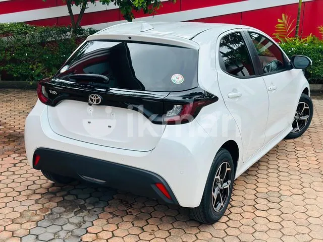 Toyota Yaris 2024 photo 3