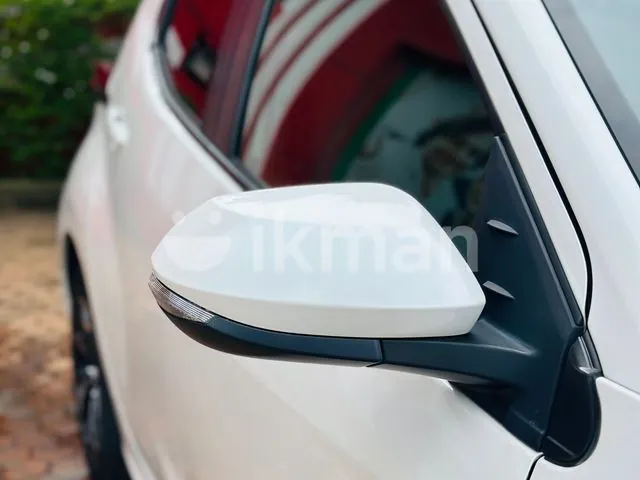 Toyota Yaris 2024 photo 4