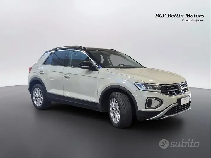 Volkswagen T-Roc 2024 photo 4