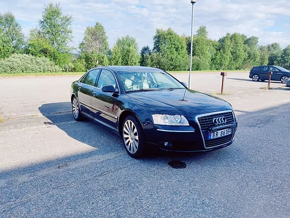 Audi A8 2005 photo 3