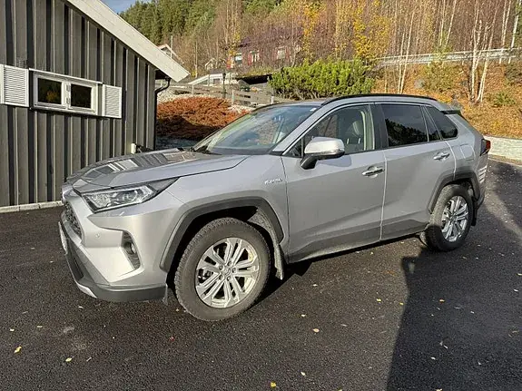 Toyota Rav4 2020 photo 3