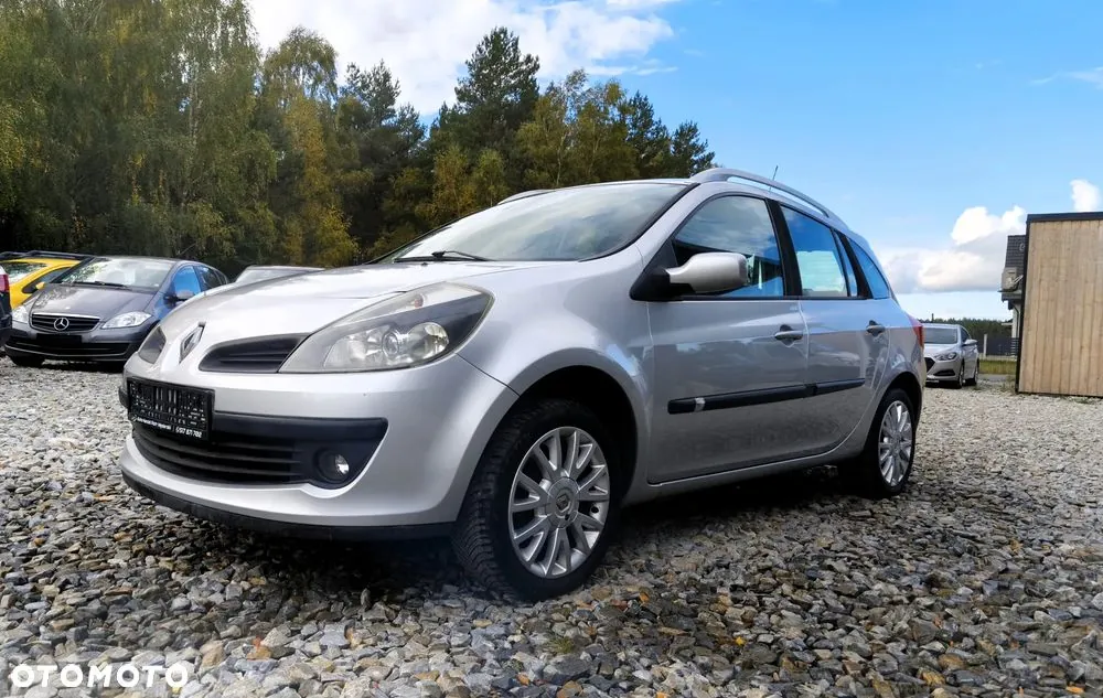 Renault Clio 2008 photo 4