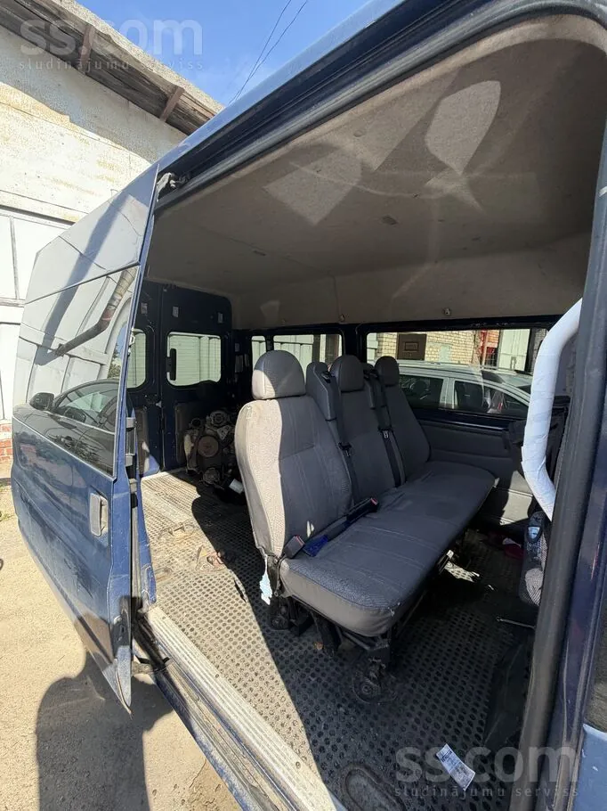 Ford Transit 2002 photo 4