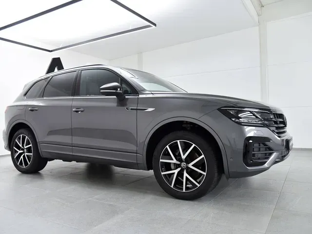 Volkswagen Touareg 2021 photo 4