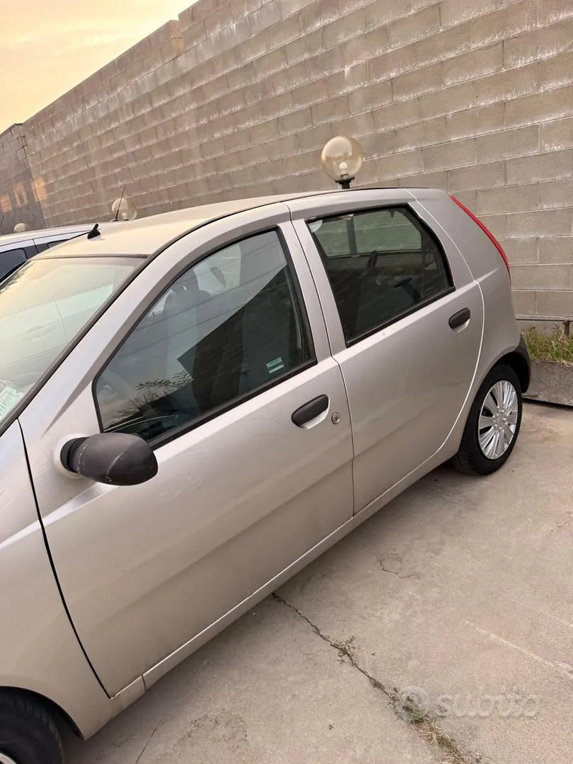 Fiat Punto 2006 photo 5