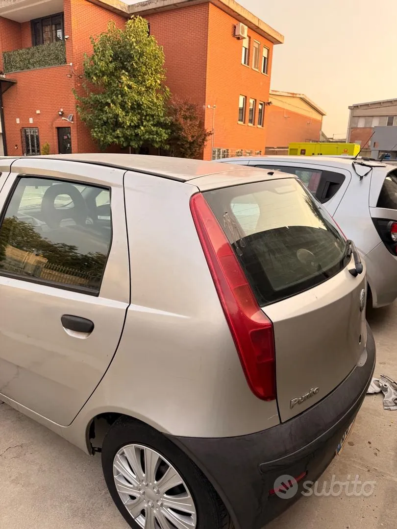 Fiat Punto 2006 photo 4