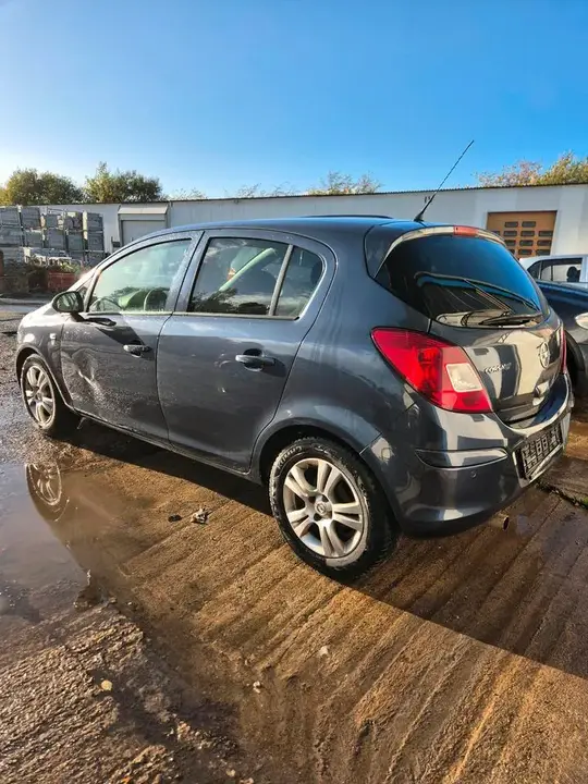 Opel Corsa D