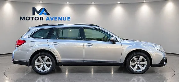 Subaru Outback 2014 photo 2