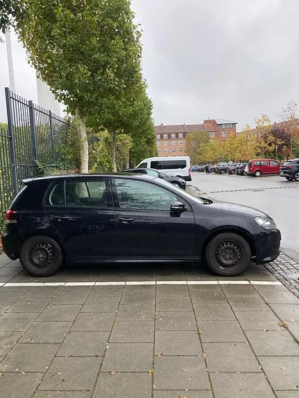 Volkswagen Golf 6 2011 photo 3