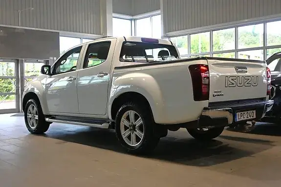 Isuzu D-Max 2018 photo 3