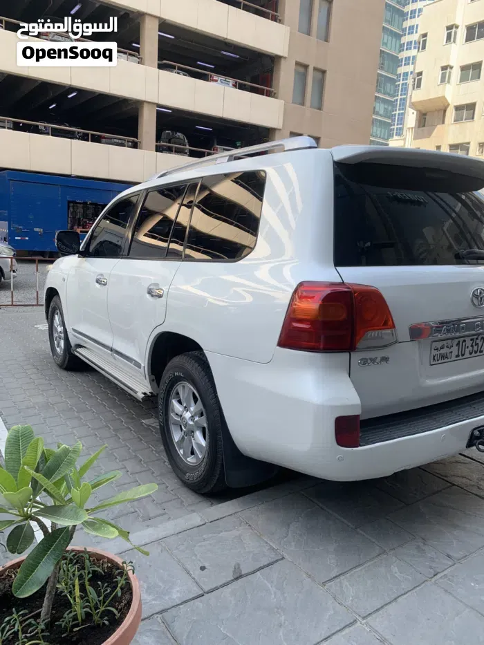 Toyota Land Cruiser Gxr 2010 photo 3