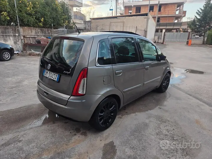 Lancia Musa 2008 photo 4