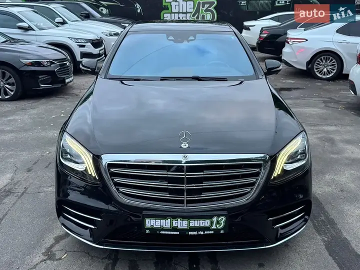 Mercedes-Benz S-Class