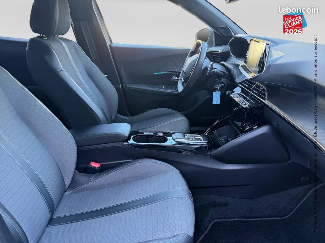 Peugeot 2008 2023 photo 5