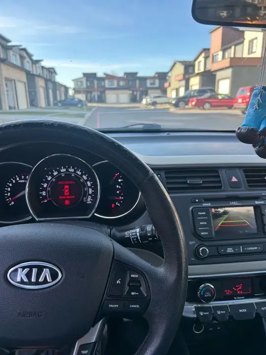 Kia Rio 2012 photo 4