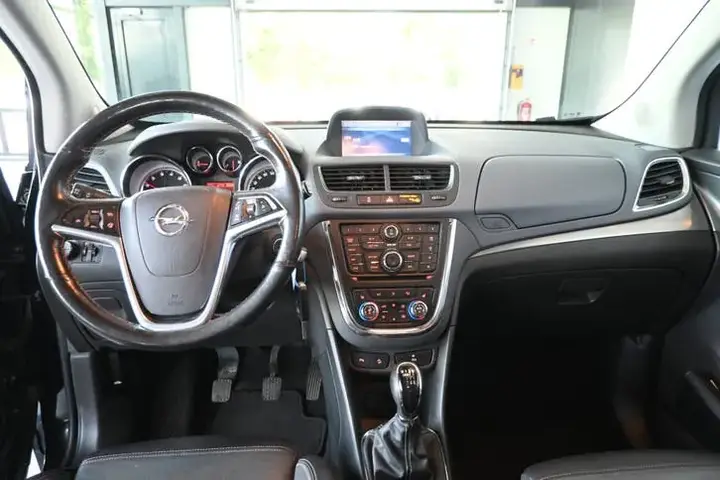Opel Mokka 2013 photo 2