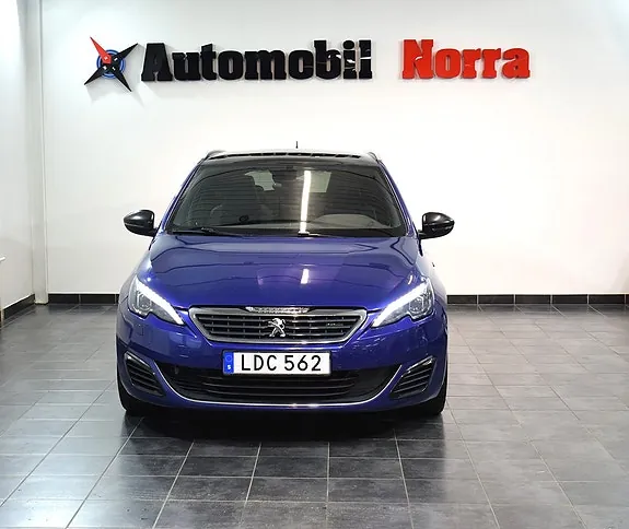 Peugeot 308 Sw 2015 photo 2