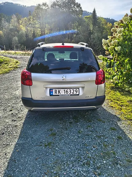 Peugeot 207 Sw 2010 photo 4