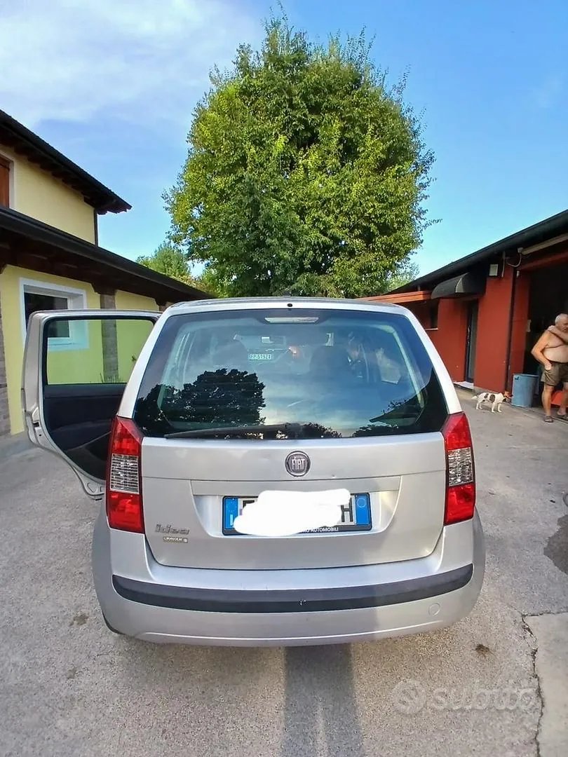 Fiat Idea 2012 photo 2