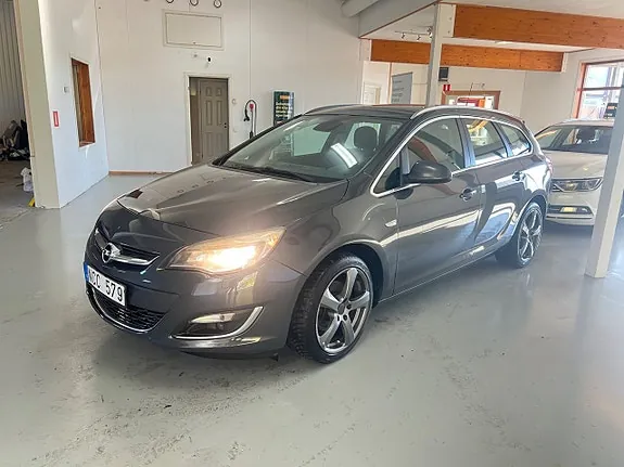 Opel Astra 2013 photo 3