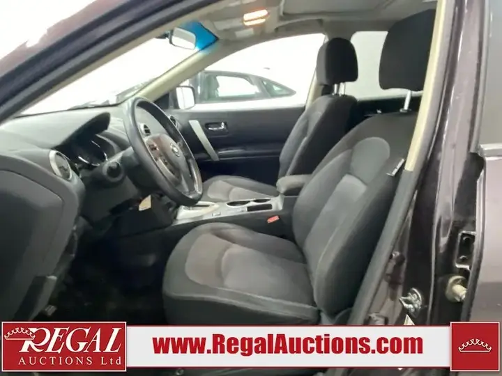 Nissan Rogue 2012 photo 5