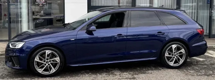 Audi A4 2022 photo 2