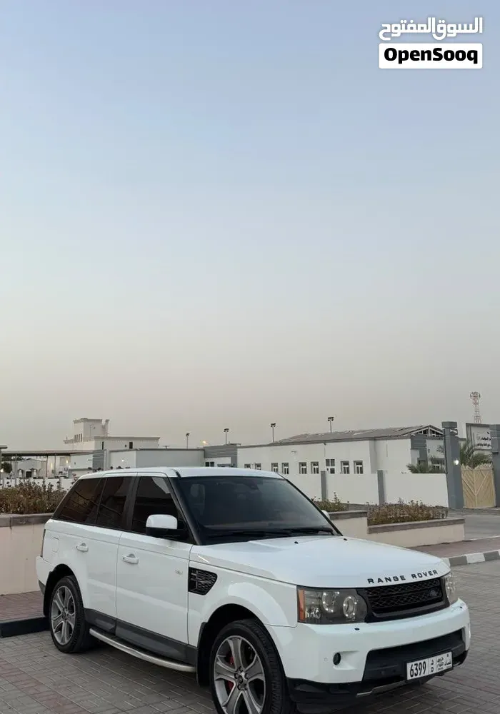 Land Rover Range Rover Sport 2011 photo 5