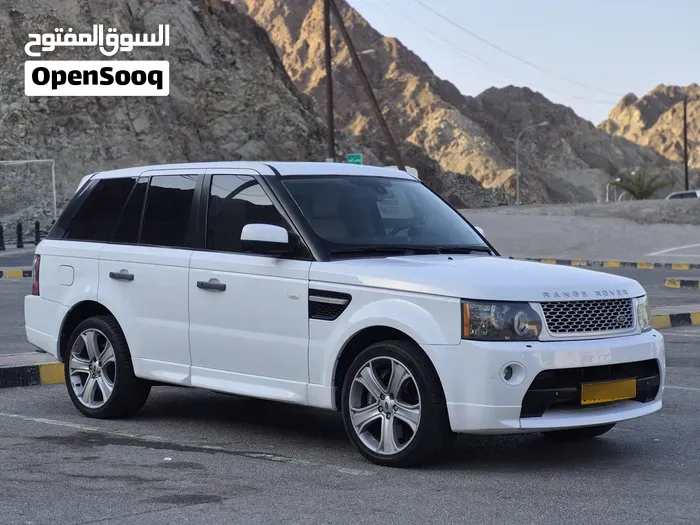 Land Rover Range Rover Sport 2011 photo 3