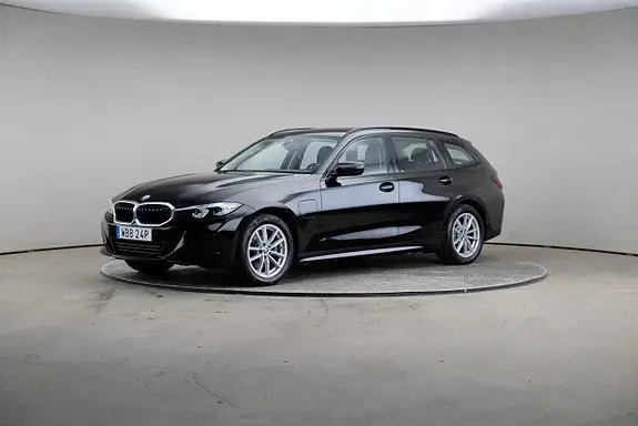 BMW 330E