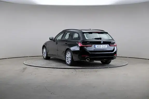 BMW 330E 2024 photo 2