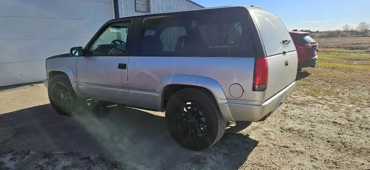 GMC Yukon 1994 photo 3
