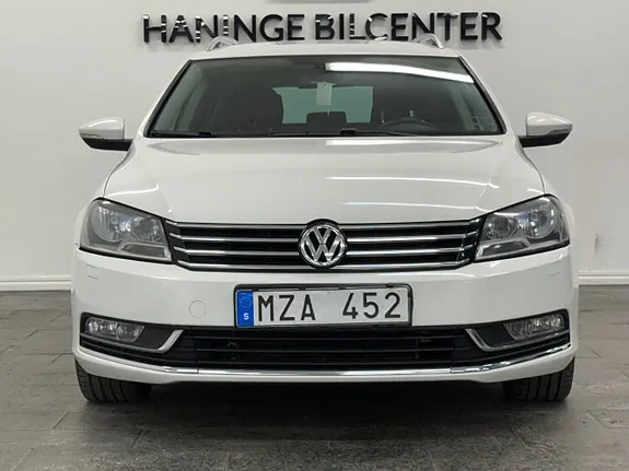 Volkswagen Passat 2013 photo 2