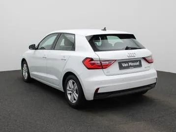 Audi A1 2023 photo 2