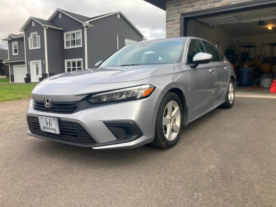 Honda Civic 2022 photo 2