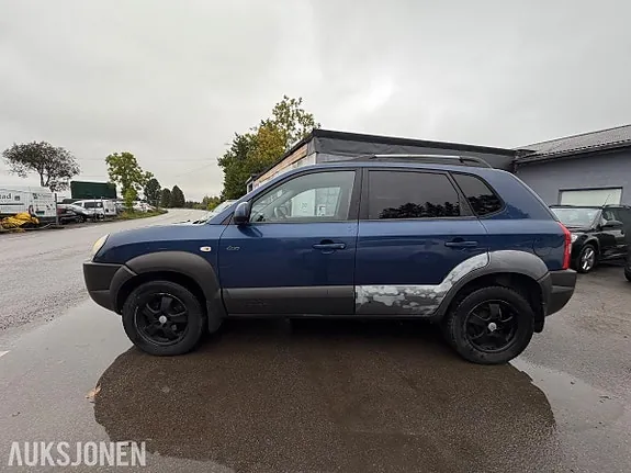 Hyundai Tucson 2005 photo 2