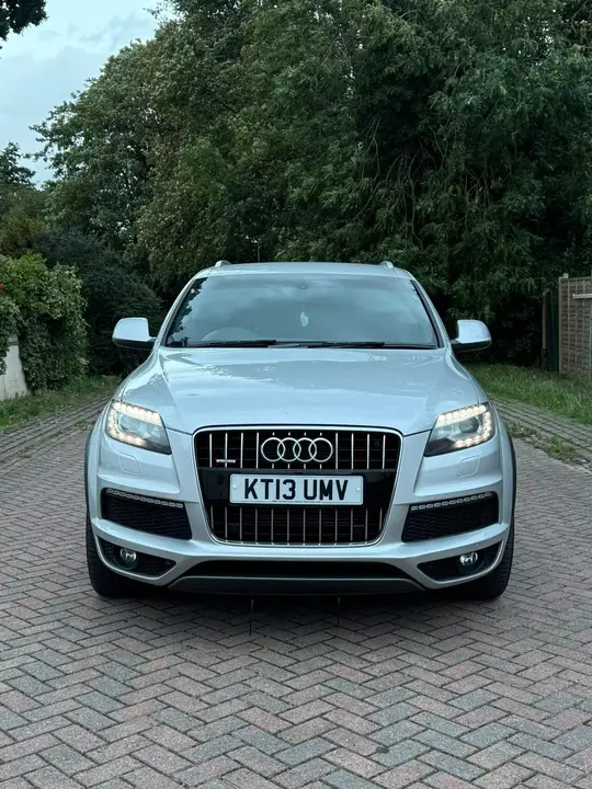 Audi Q7 2013 photo 5