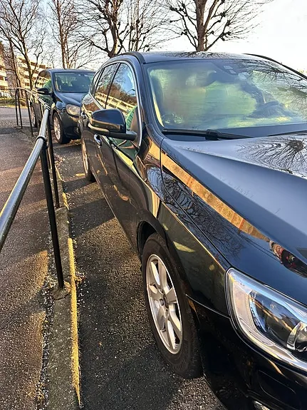 Volvo V60 2014 photo 2