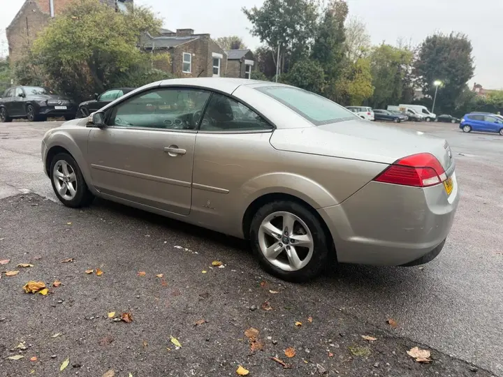 Ford Focus 2008 photo 5