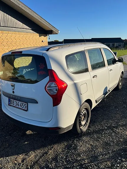 Dacia Lodgy 2014 photo 3