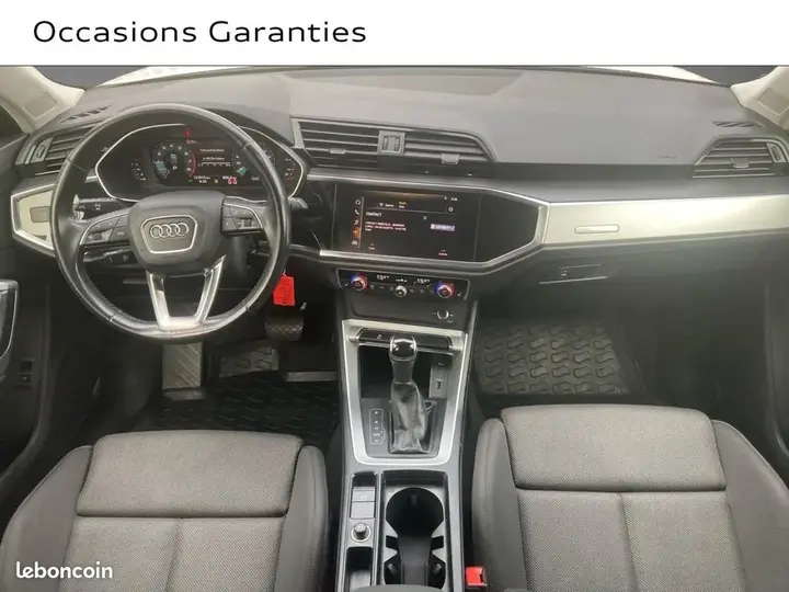 Audi Q3 2019 photo 3