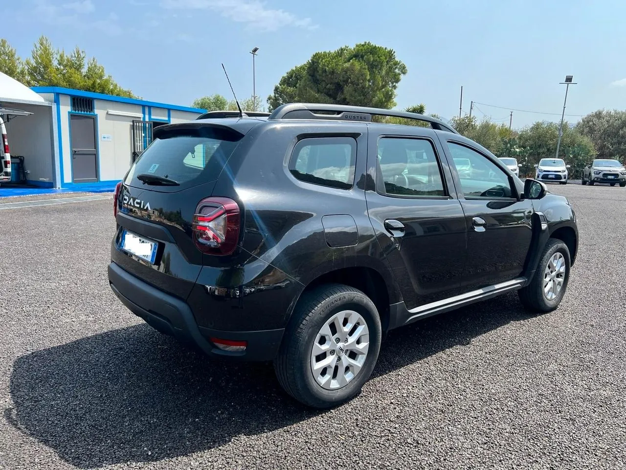 Dacia Duster 2023 photo 3