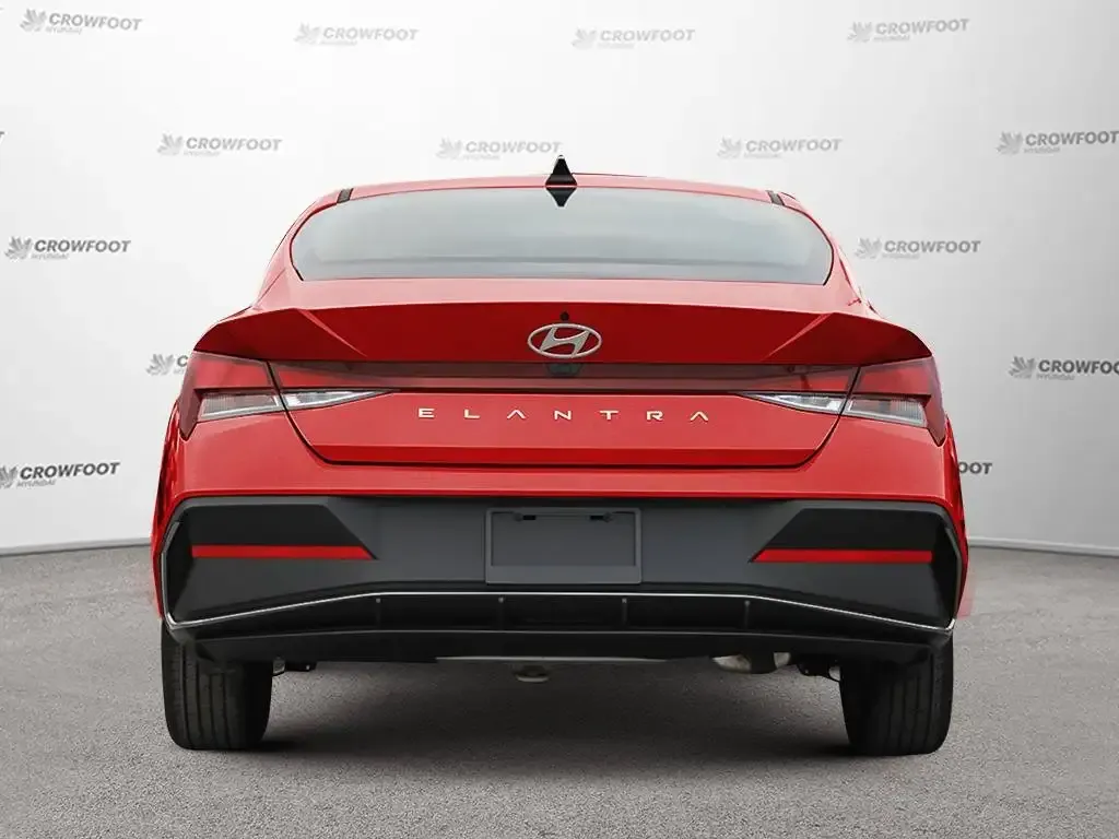 Hyundai Elantra 2026 photo 5